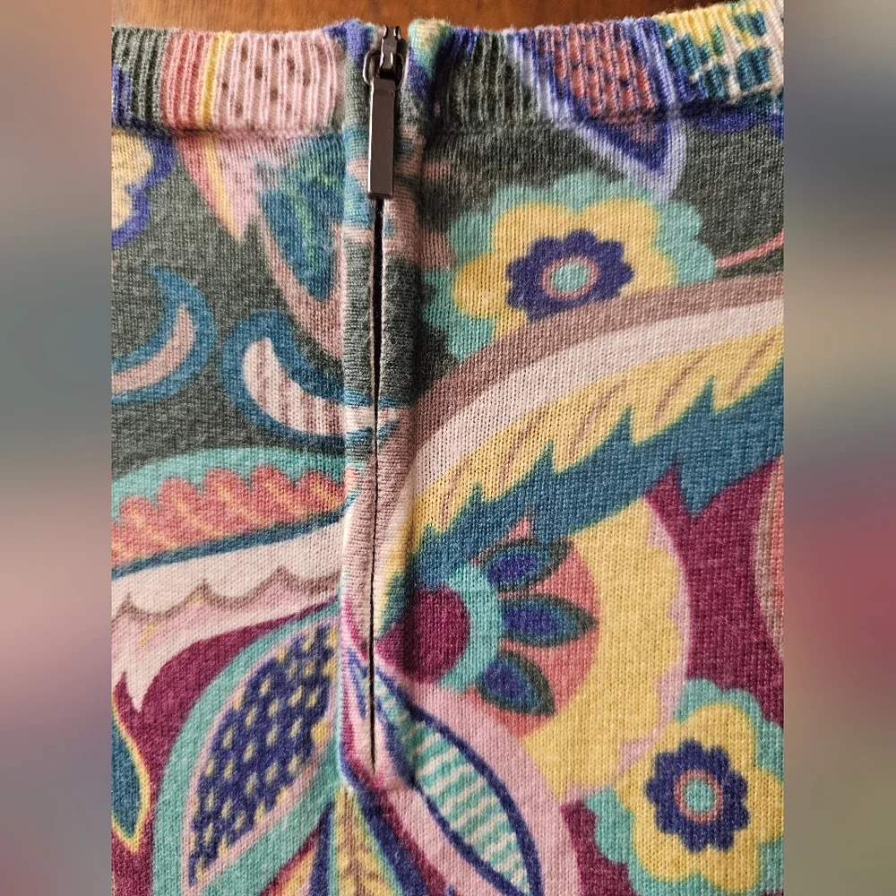 Women's Size L Talbot's  Colorful Patterned Long Sleeve Sweater SOFT - Picture 4 of 13
